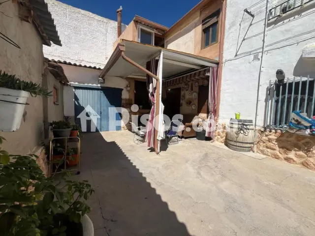 Chalet en venta en Calle Amapolas, Número 28